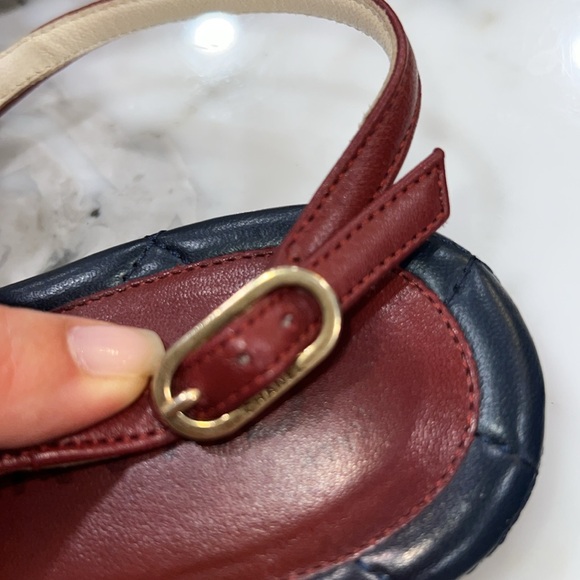 Chanel sandals. Authentic. Navy blue quilted base. Dark red/maroon strap - Picture 12 of 12